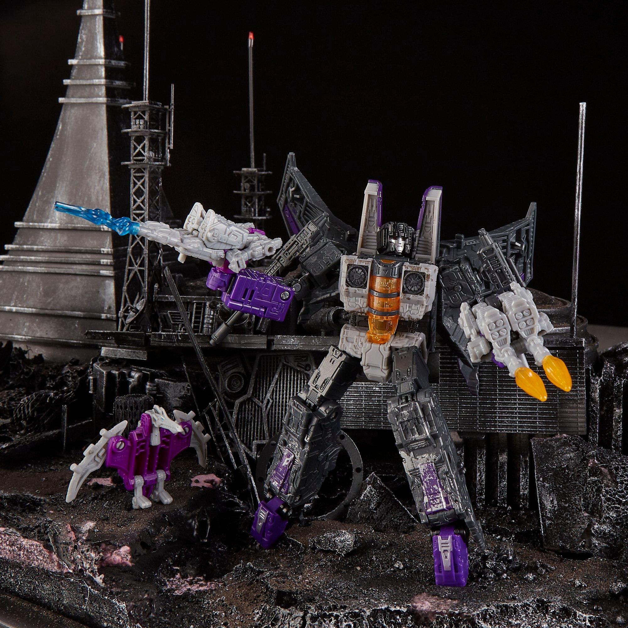 Transformers Toys Generations War for Cybertron Voyager WFC-S27 Decepticon Phantomstrike Squadron 4-Pack - Final Strike Figure Series: Part 2