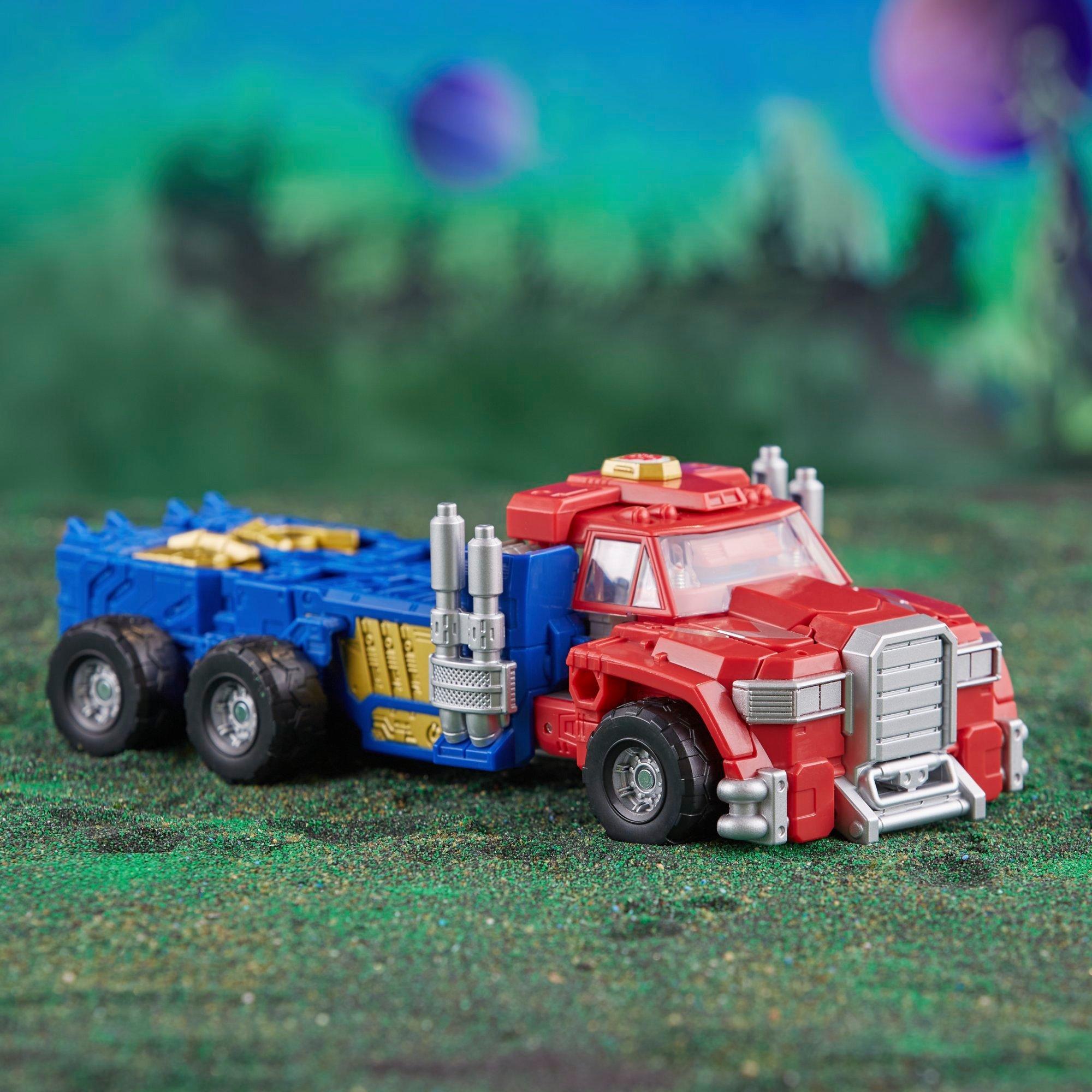 Transformers Legacy Evolution Armada Universe Optimus Prime