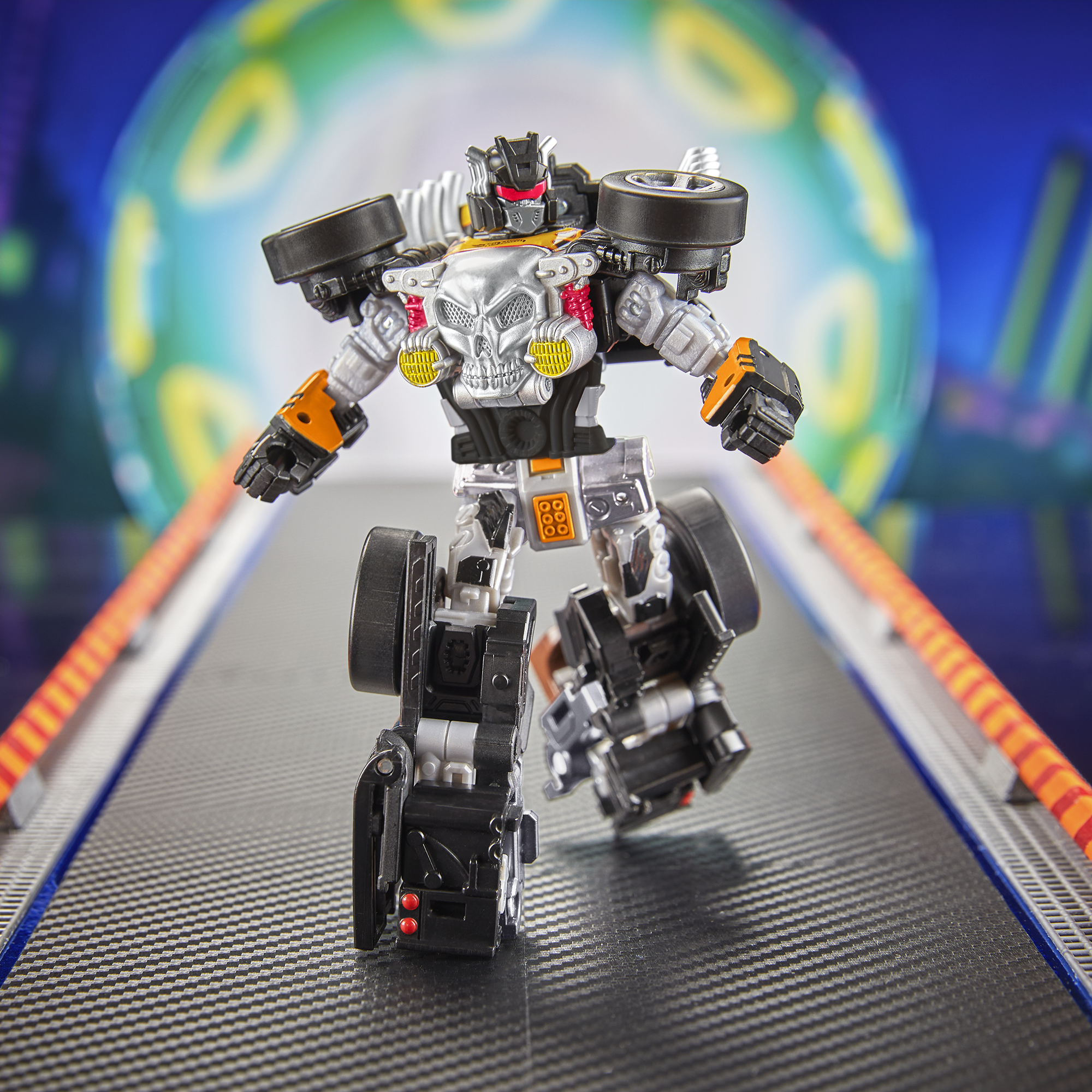 Transformers Collaborative Hot Wheels® x Transformers Bone Shaker™