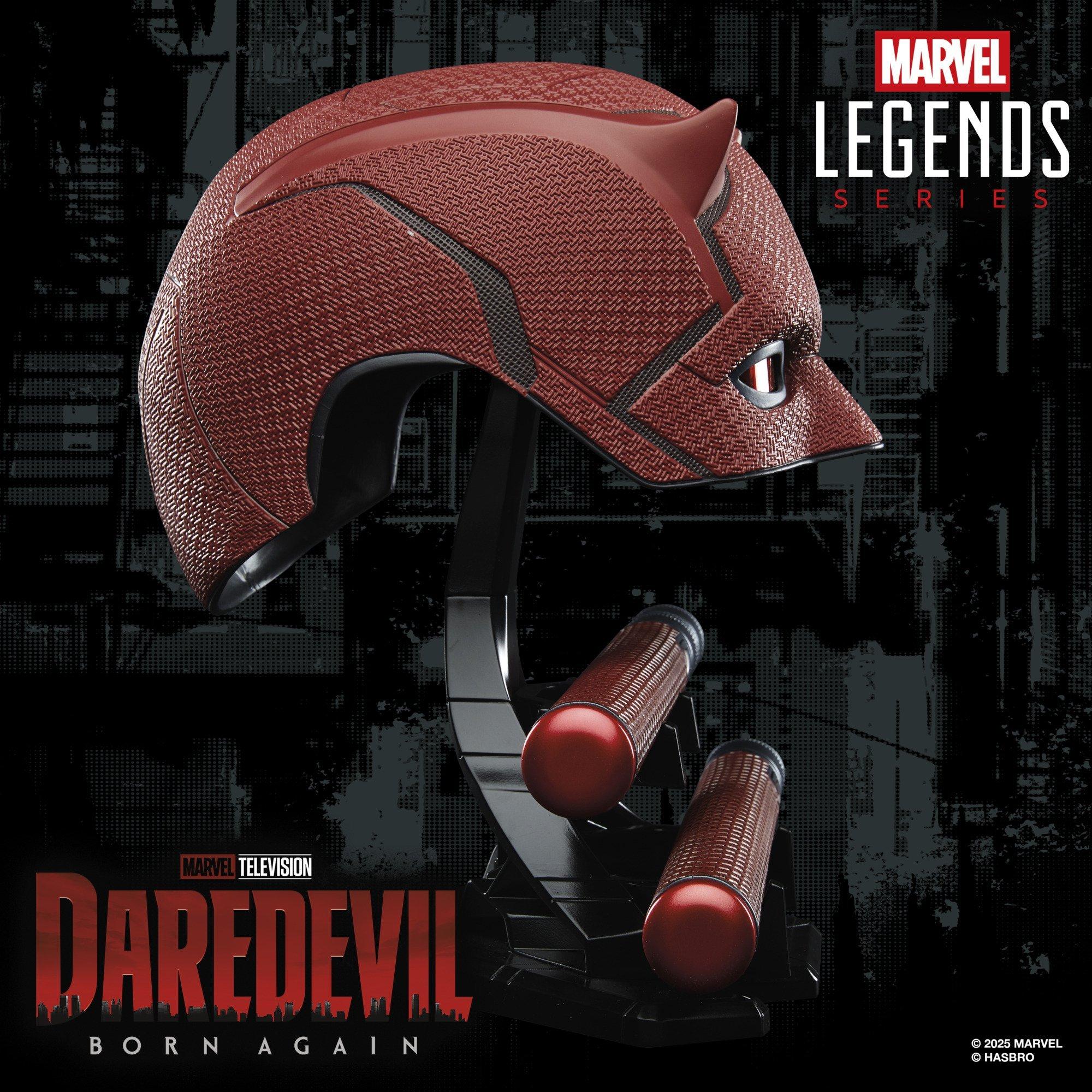Marvel Legends Series Daredevil: Born Again Premium Roleplay Mask and Billy Club