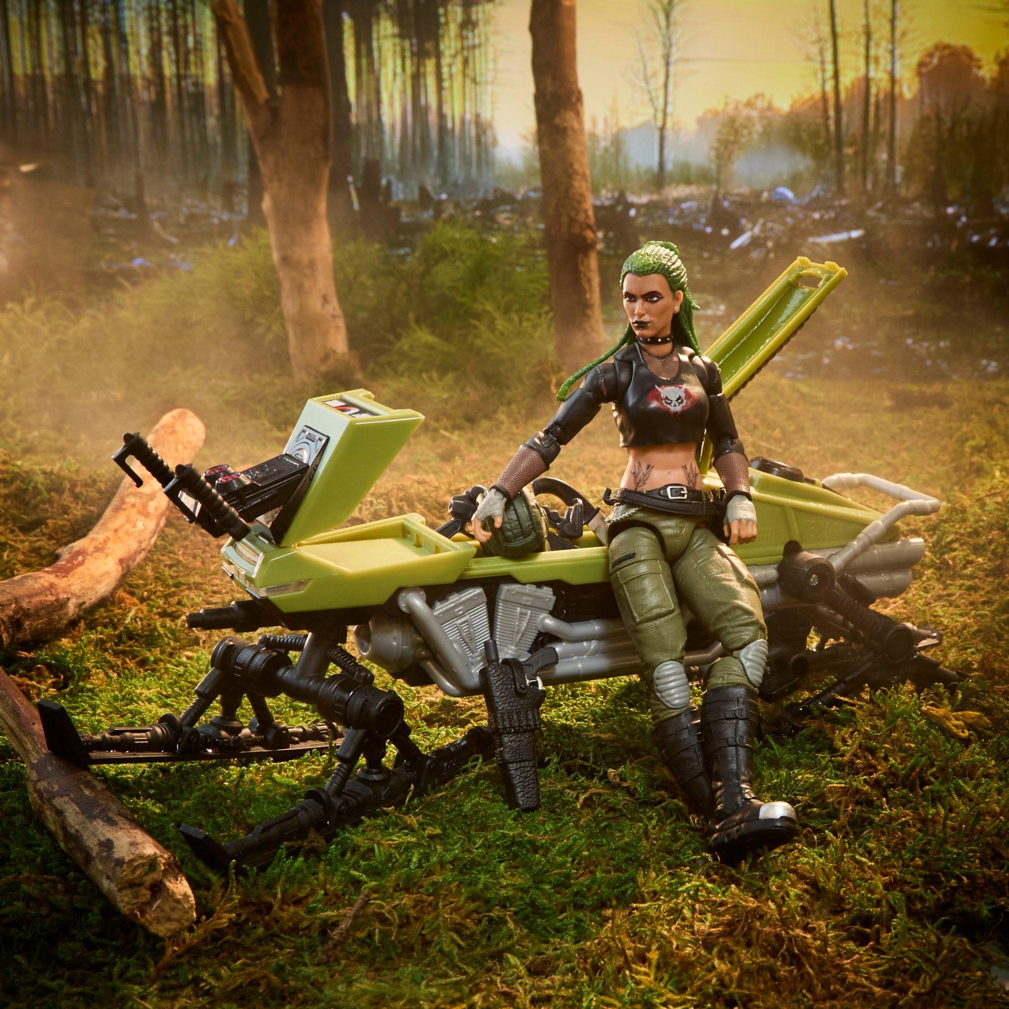 G.I. Joe Classified Series #194, Zanya and Dreadnok Chameleon (Swamp Skier) Vehicle