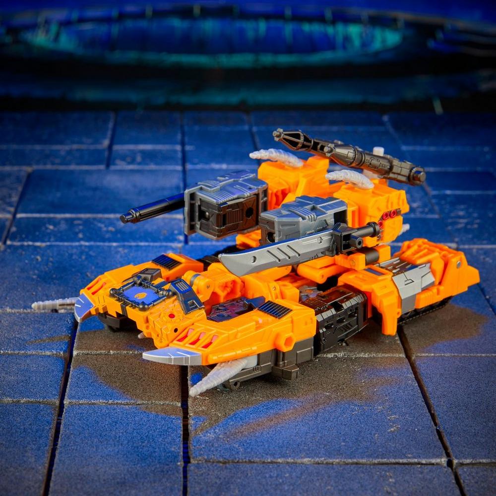 Transformers Age of the Primes Leader Class Herald of Unicron