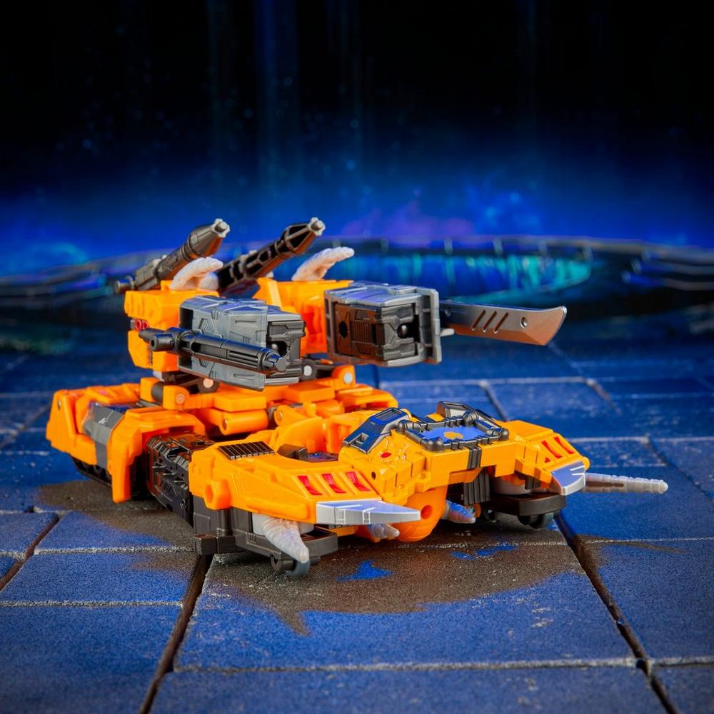 Transformers Age of the Primes Leader Class Herald of Unicron