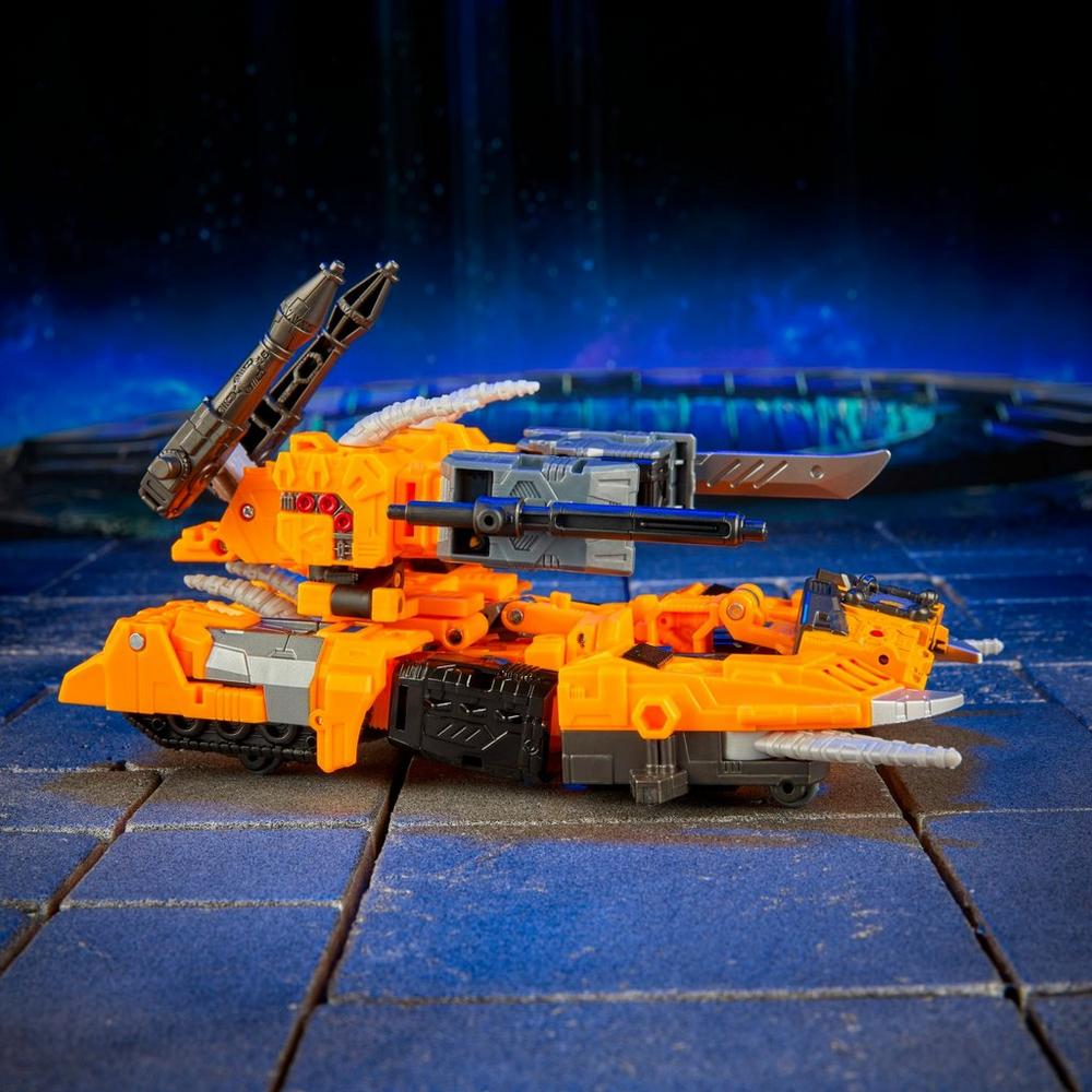 Transformers Age of the Primes Leader Class Herald of Unicron