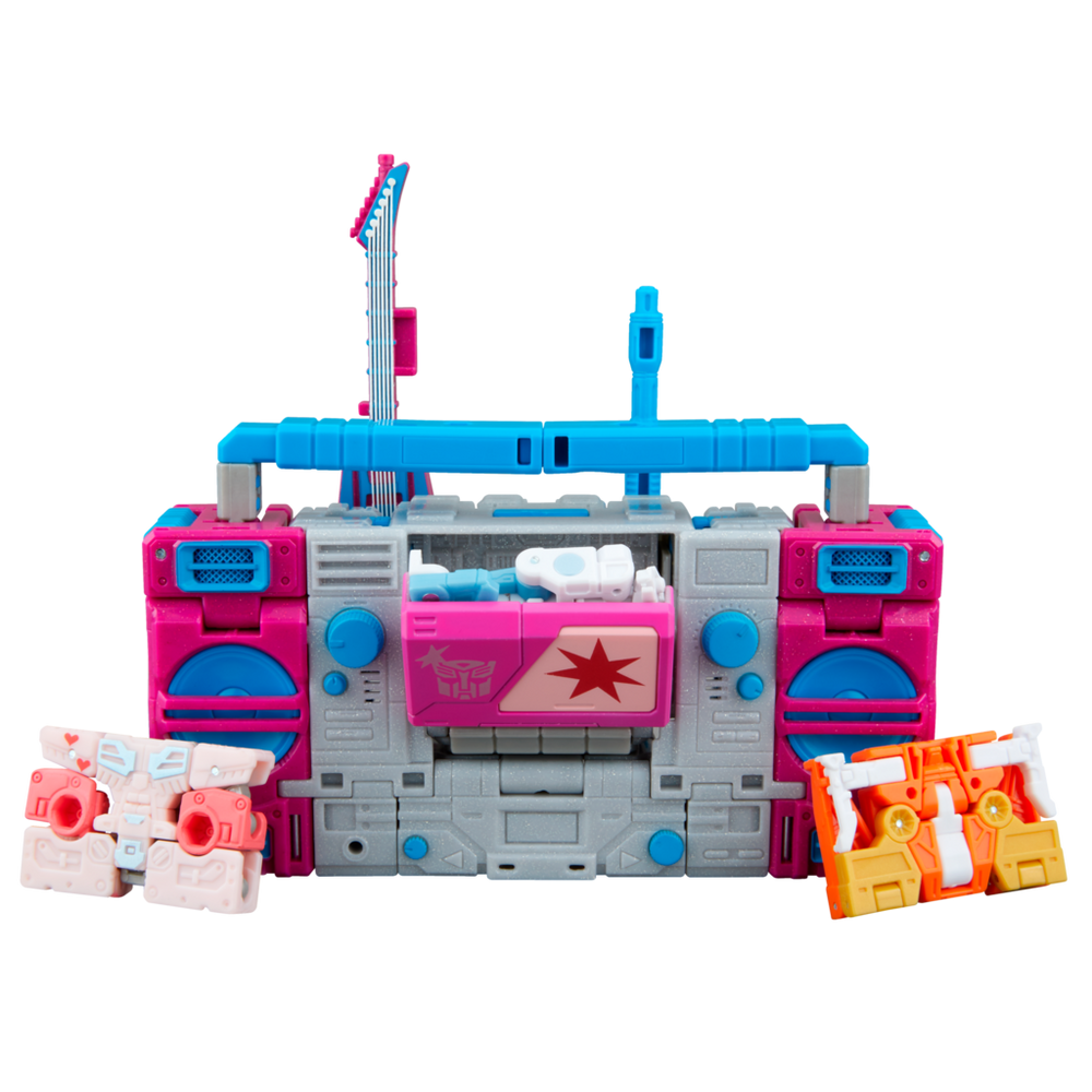 Transformers Jem and the Holograms Autobot Blaster & KP Glit, KP Sundor, and KP Rosanna