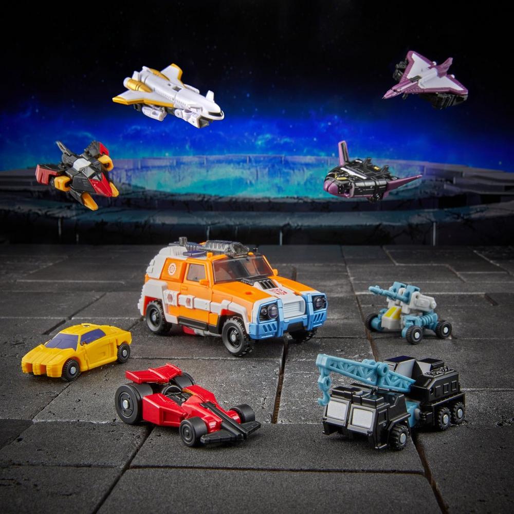 Transformers Age of the Primes Voyager Class Powerlinx Red Alert and 8 Mini-Con Pack