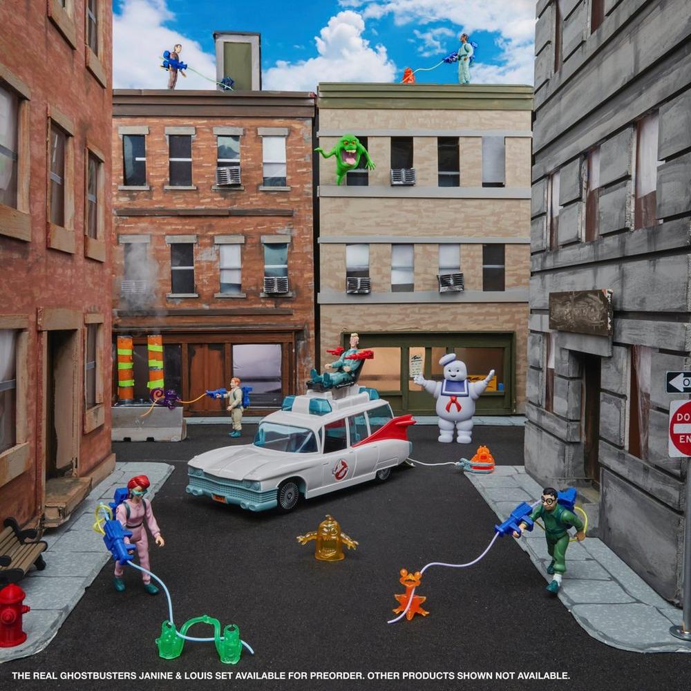 The Real Ghostbusters Kenner Classics Janine Melnitz and Louis Tully 40th Anniversary Set